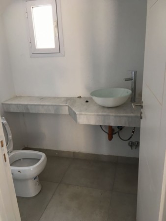 DUPLEX EN VENTA BARRIO PROFESIONALES (atrás de  UCASAL)