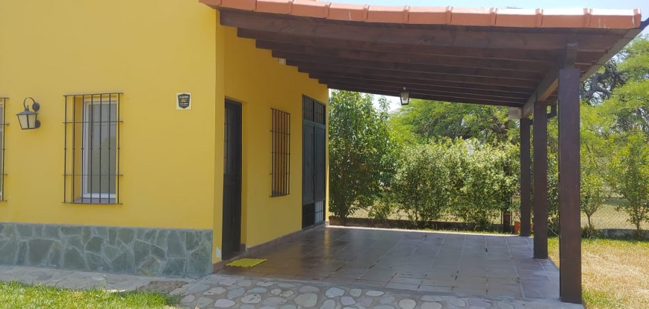 Hermosa casa en el Mollar II