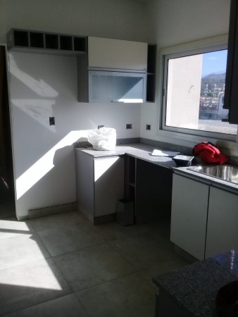 Hermosa casa 3 dormitorios en La Trinidad - San Lorenzo Chico
