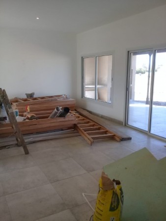 Hermosa casa 3 dormitorios en La Trinidad - San Lorenzo Chico