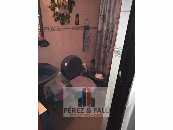 Oportunidad Casa en Venta en Barrio El Tribuno