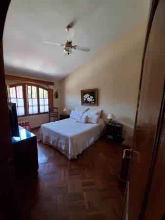 Casa esquina en Bo Tres Cerritos, zona primera rotonda