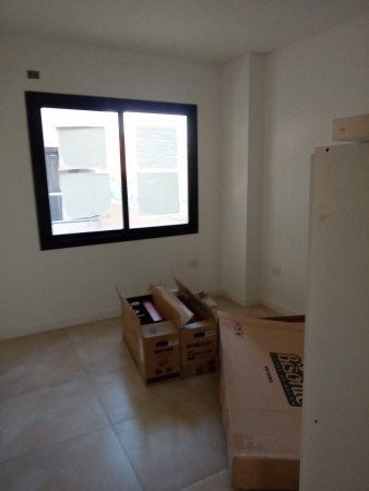 Oficina en Alquiler  con cochera