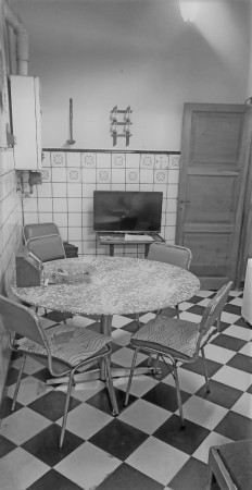 CASA  ZONA  MONUMENTO GUEMES  /  SHOPPING ALTO NOA