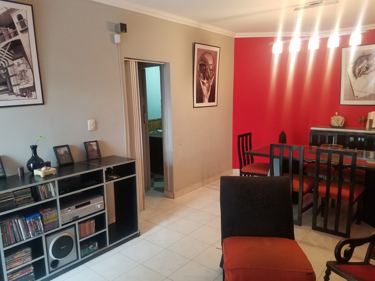 EN VENTA! CASA CON  2 TALLERES EN B° EL TRIBUNO - IDEAL P/ PYMES !