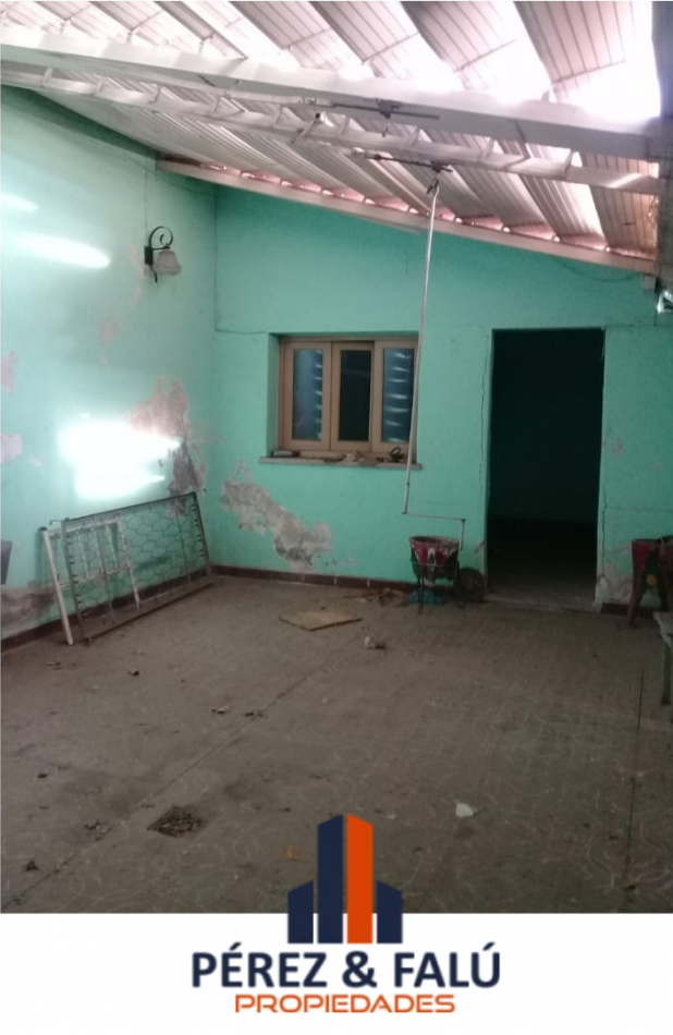 Casa a Reciclar en Leguizamon al 900