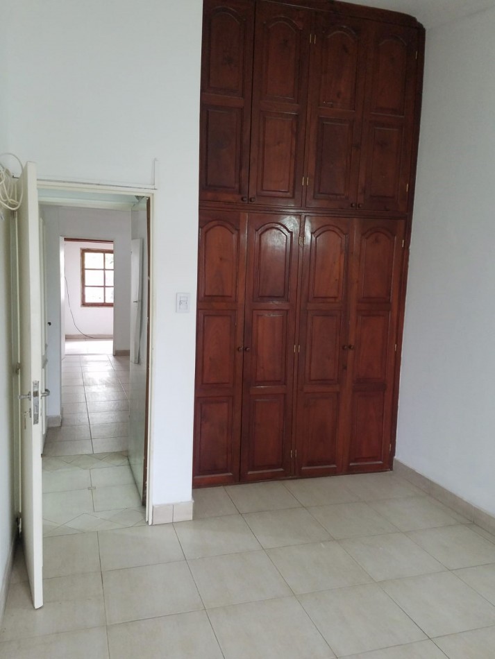 CASA EN ALQUILER EN BARRIO SAN REMO