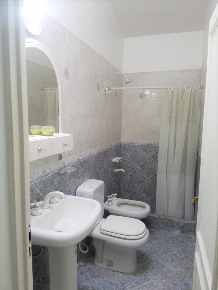 CASA EN ALQUILER EN BARRIO SAN REMO