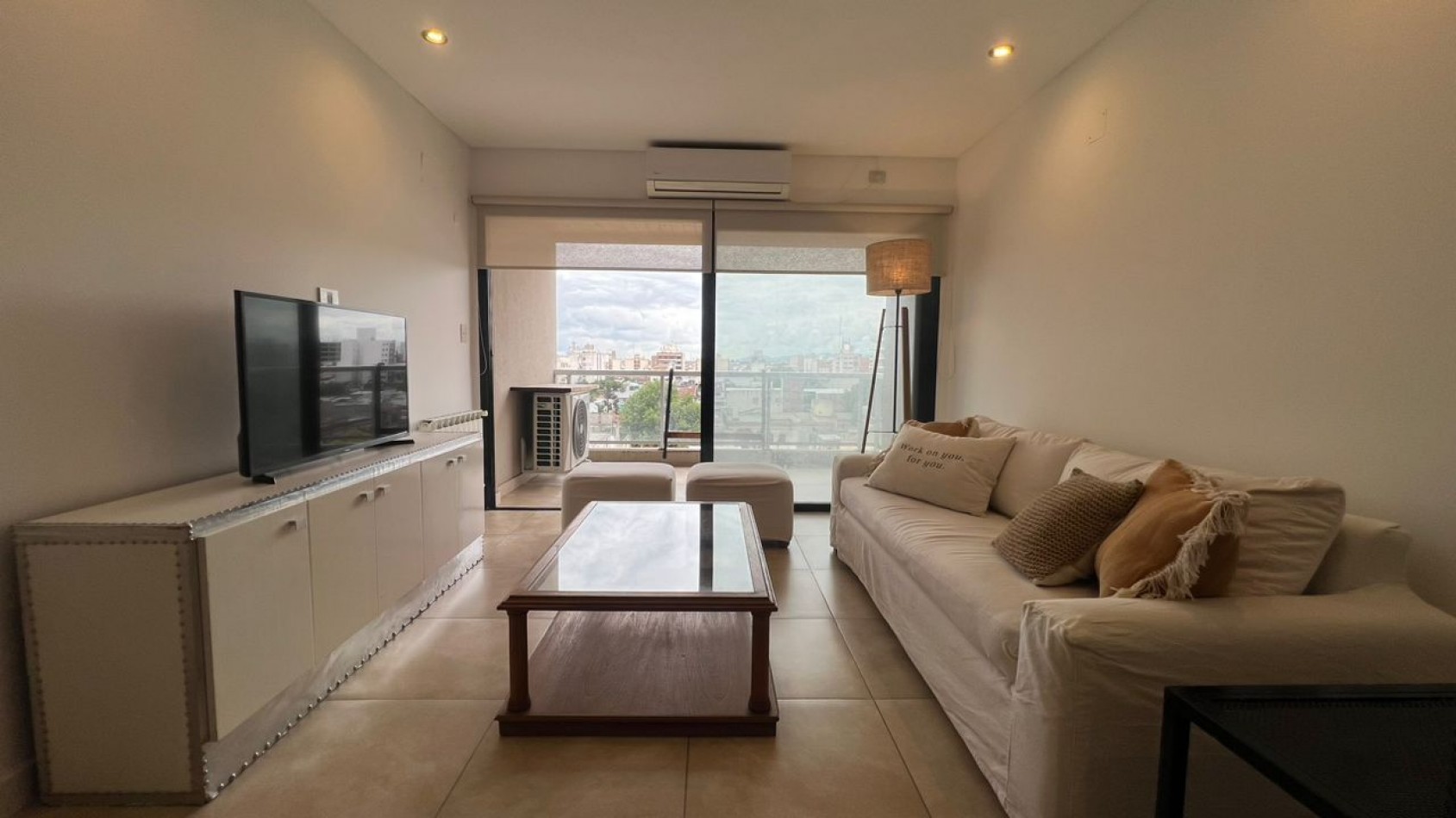 Departamento Amoblado en Alquiler 