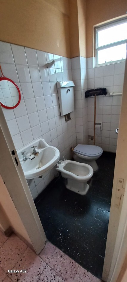 Importante Propiedad - Casa Zona Centro - Dean Funes 400