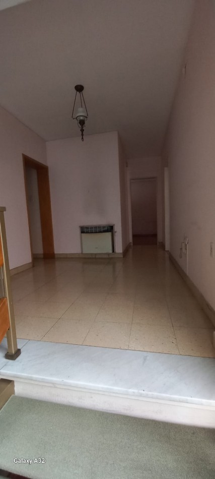 Importante Propiedad - Casa Zona Centro - Dean Funes 400