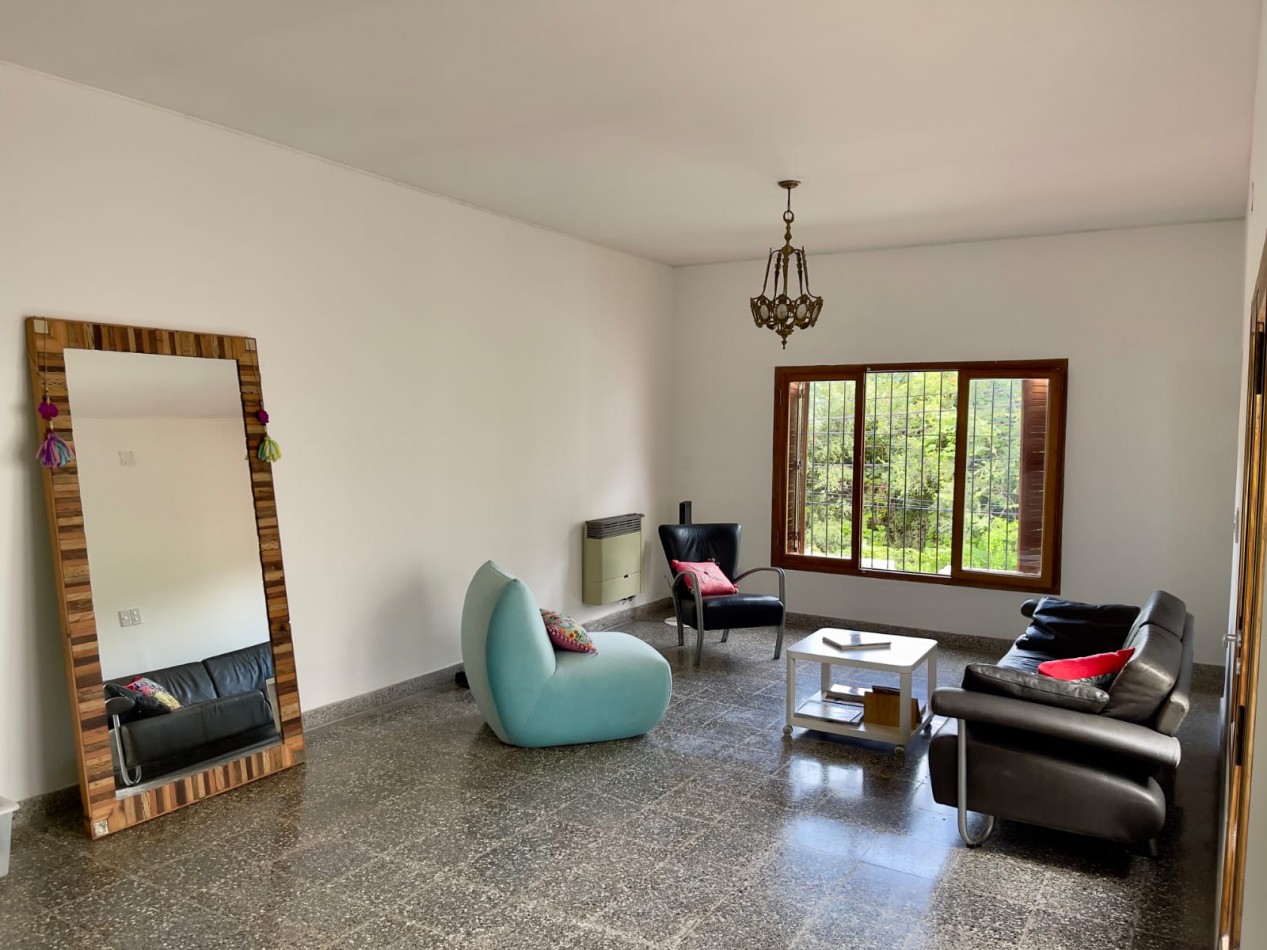 IMPORTANTE CASA ZONA CERRO SAN BERNARDO