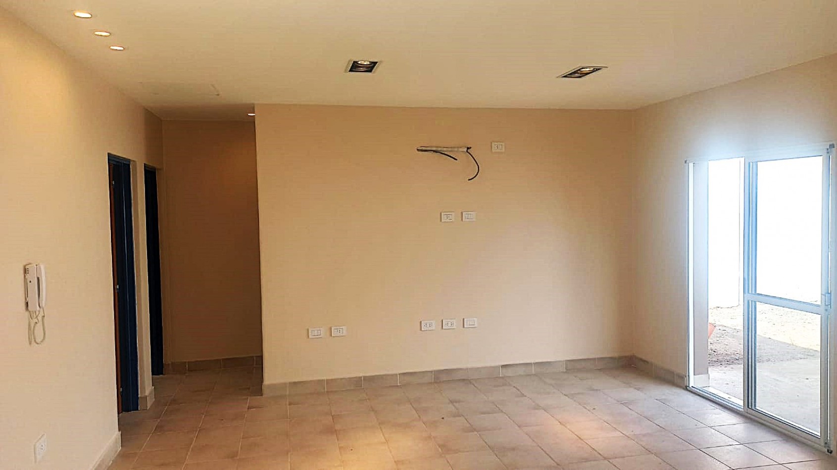 CASA A ESTRENAR EN URBANIZACION  LA JORGELINA 