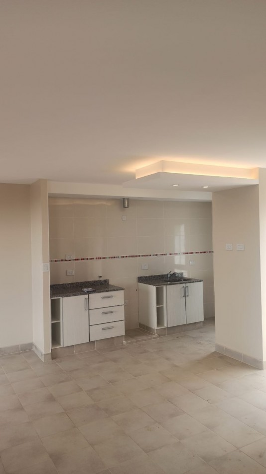 CASA A ESTRENAR EN URBANIZACION  LA JORGELINA 