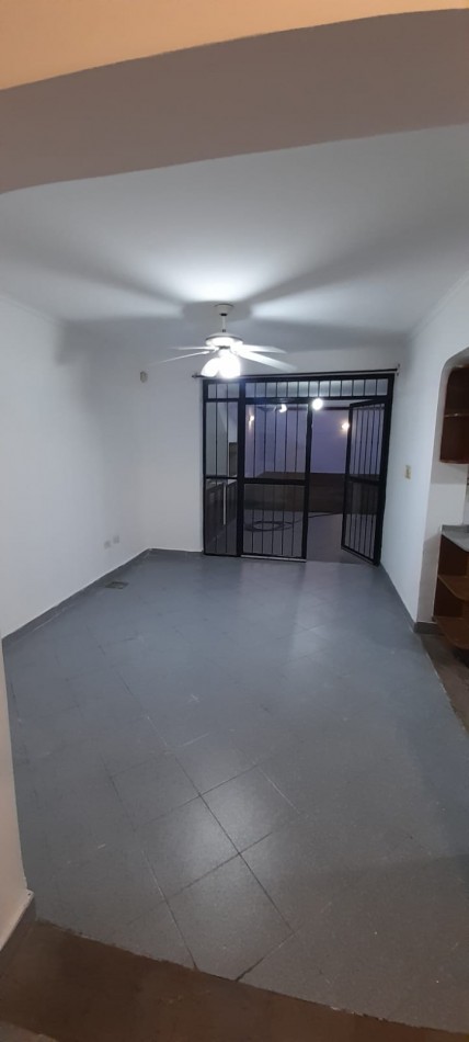 Casa en alquiler en B° San Carlos