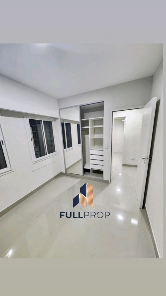 Departamento de 2 dormitorios en alquiler con cochera