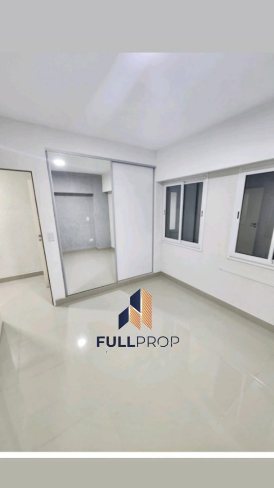 Departamento de 2 dormitorios en alquiler con cochera
