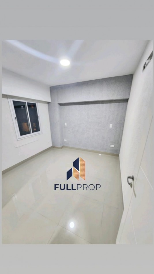 Departamento de 2 dormitorios en alquiler con cochera