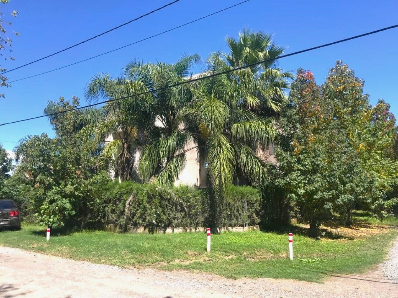 CASA EN ALQUILER - BARRIO PRIVADO LOS OLMOS (Cerrillos)