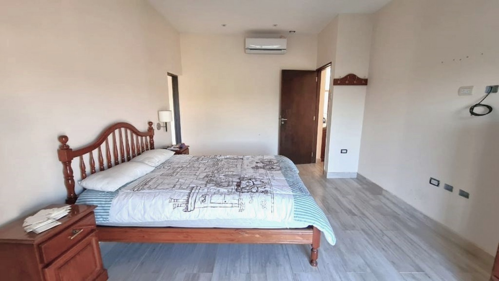 CASA EN ALQUILER - BARRIO PRIVADO LOS OLMOS (Cerrillos)