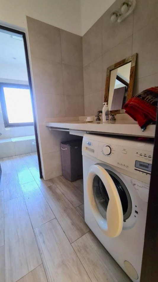 CASA EN ALQUILER - BARRIO PRIVADO LOS OLMOS (Cerrillos)