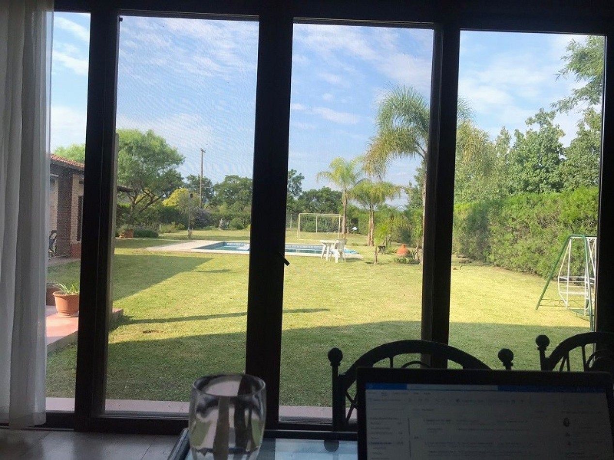 CASA EN ALQUILER - BARRIO PRIVADO LOS OLMOS (Cerrillos)