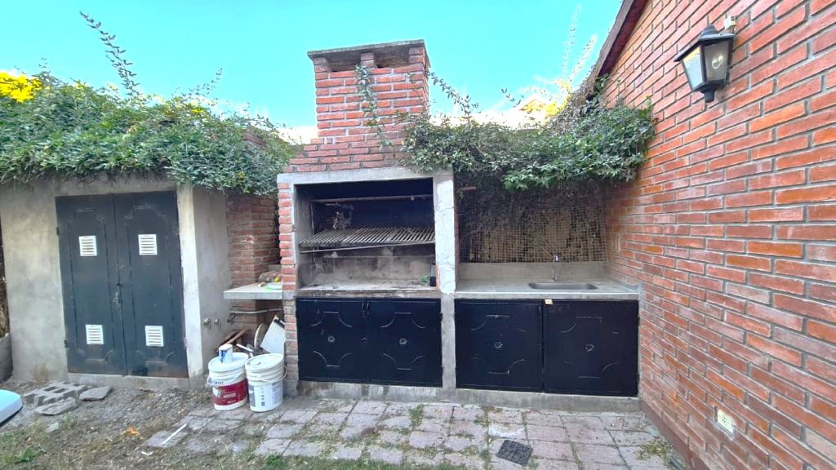 CASA EN ALQUILER - BARRIO PRIVADO LOS OLMOS (Cerrillos)