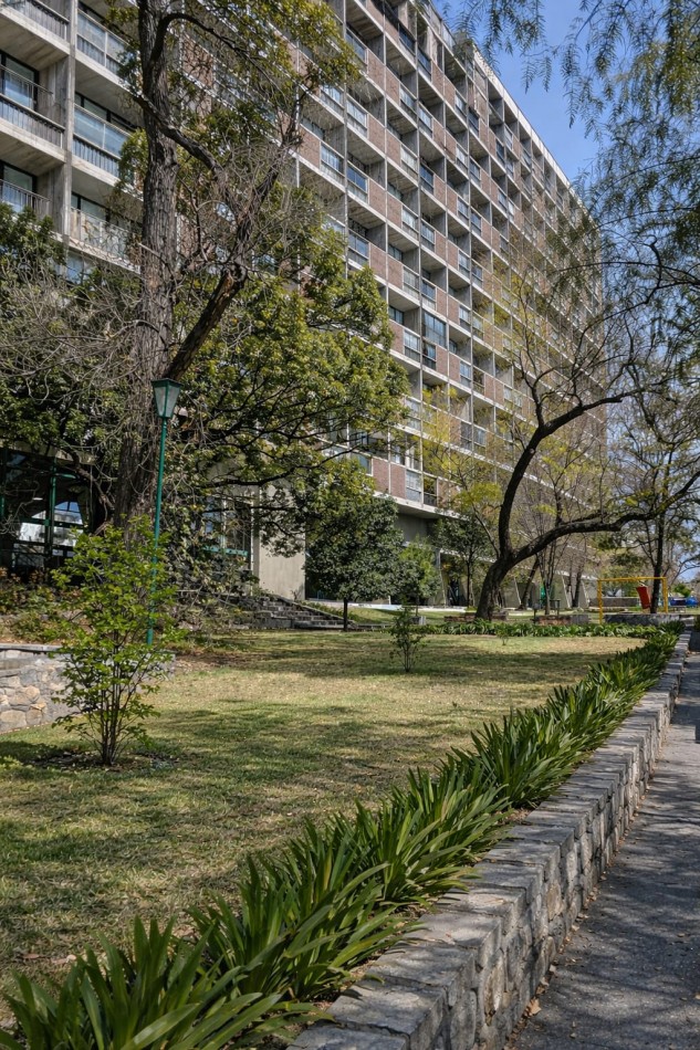 Departamento en venta en Monoblock Salta 