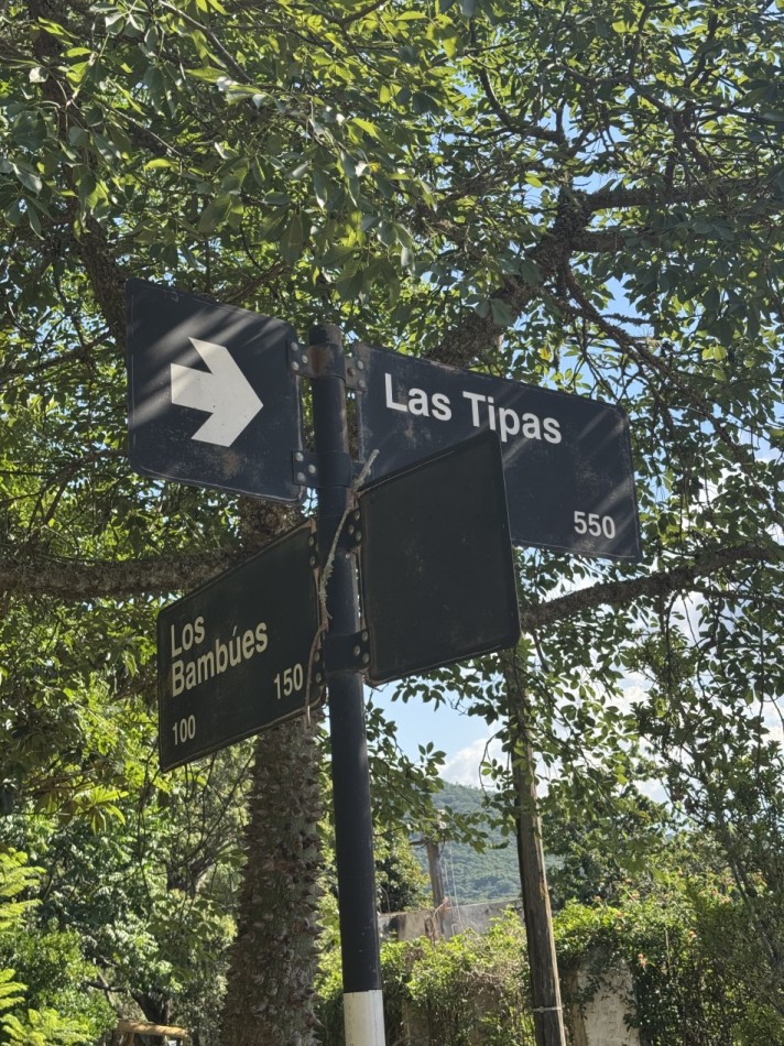 PROPIEDAD CON AMPLIO TERRENO EN TRES CERRITOS