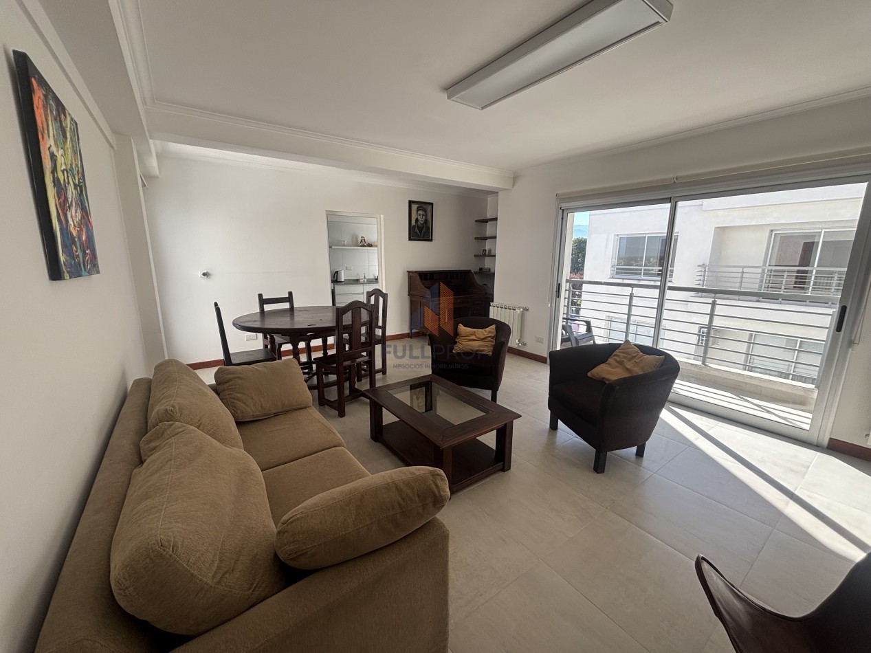 Departamento amoblado en alquiler zona Plaza Alvarado