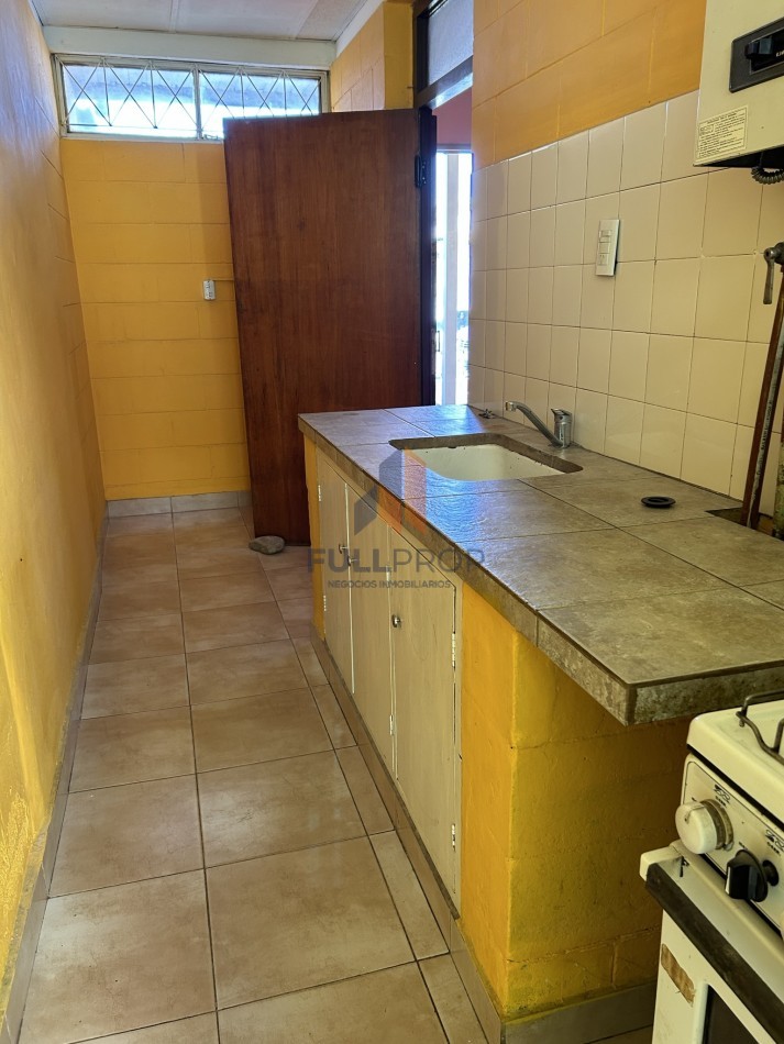 CASA EN VENTA B° EL TRIBUNO.