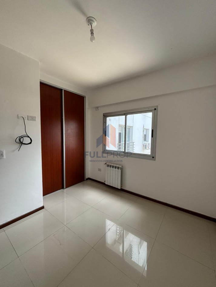 Amplio departamento de 2 dormitorios en Alvarado 1764