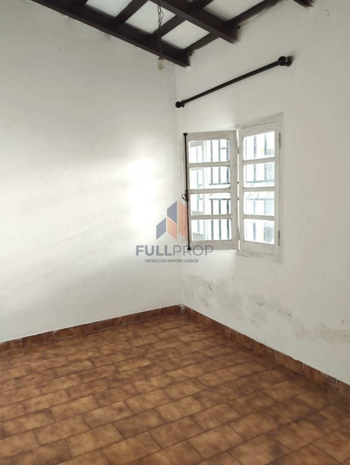 ALQUILER CASA ZONA PLAZA ALVARADO
