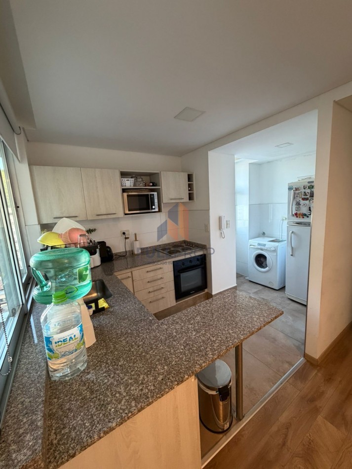 Departamento en Alquiler - Edificio Aires Verdes | 2 Dormitorios con Cochera y Balcon con Parrilla