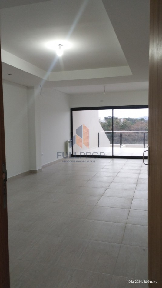 Triplex en Grand Bourg 