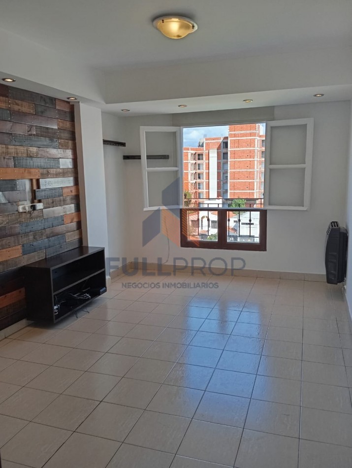 Departamento en Venta 1 dormitorio con cochera, zona Centro