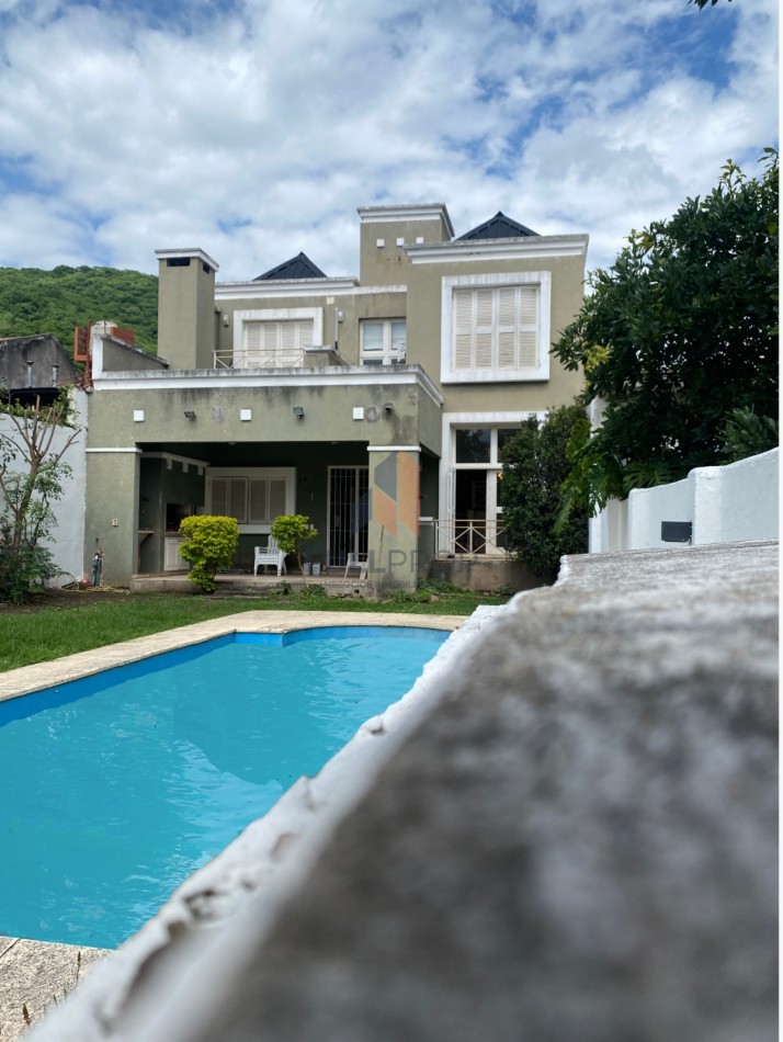 Casa en venta en Tres Cerritos 
