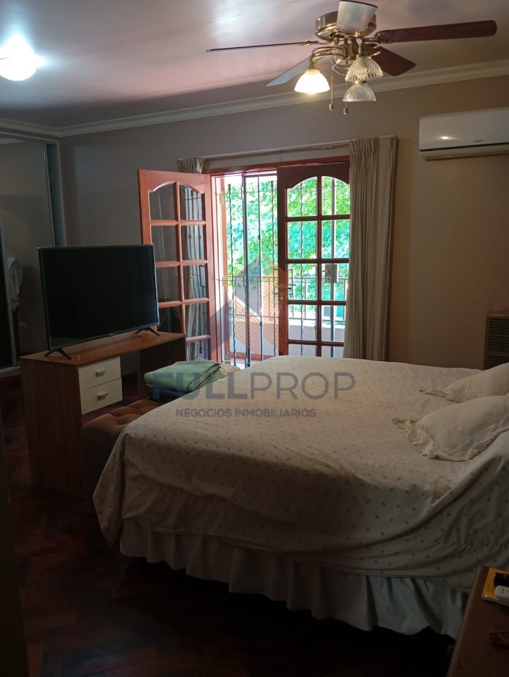 CASA EN VENTA- TRES CERRITOS