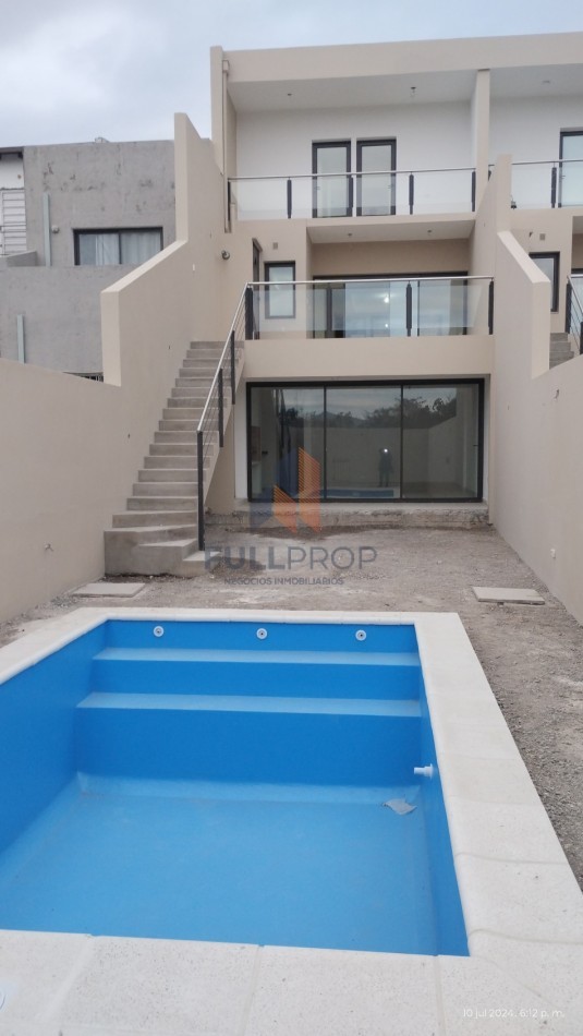 Triplex en Grand Bourg 