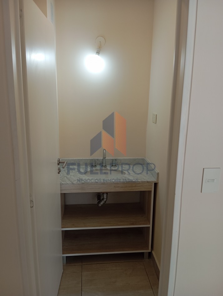 Alquiler 1 dormitorio con cochera.