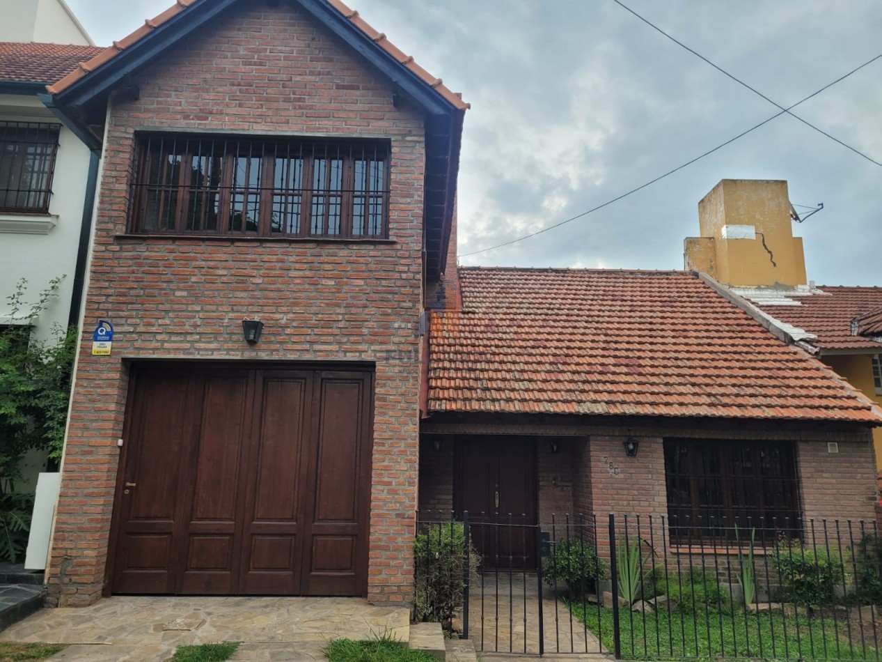 Casa en Alquiler 