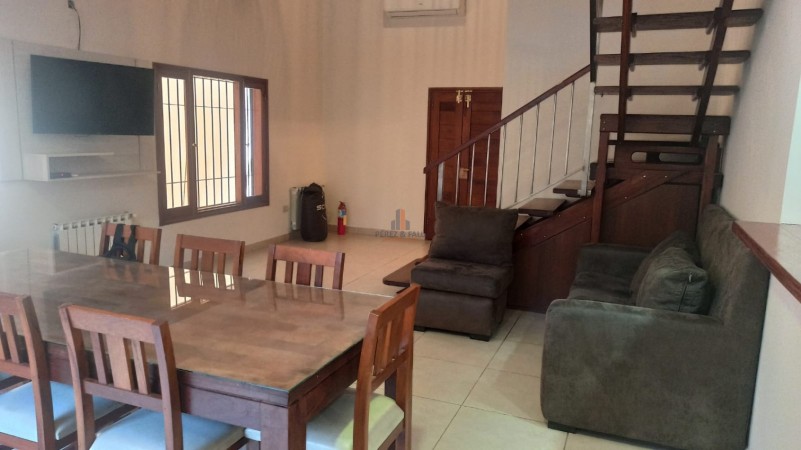 CASA ESQUINA EN ZONA BELGRANO AL 2300