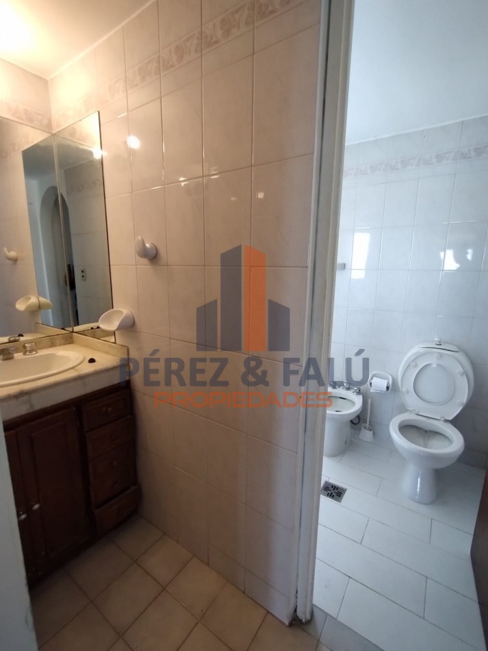 Dpto en Alquiler en Monoblock Salta 