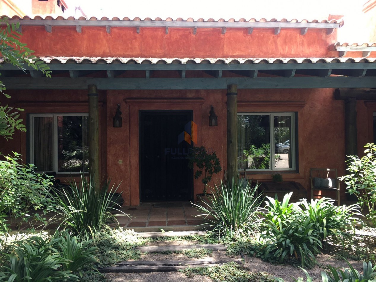 Casa Amoblada en el Tipal
