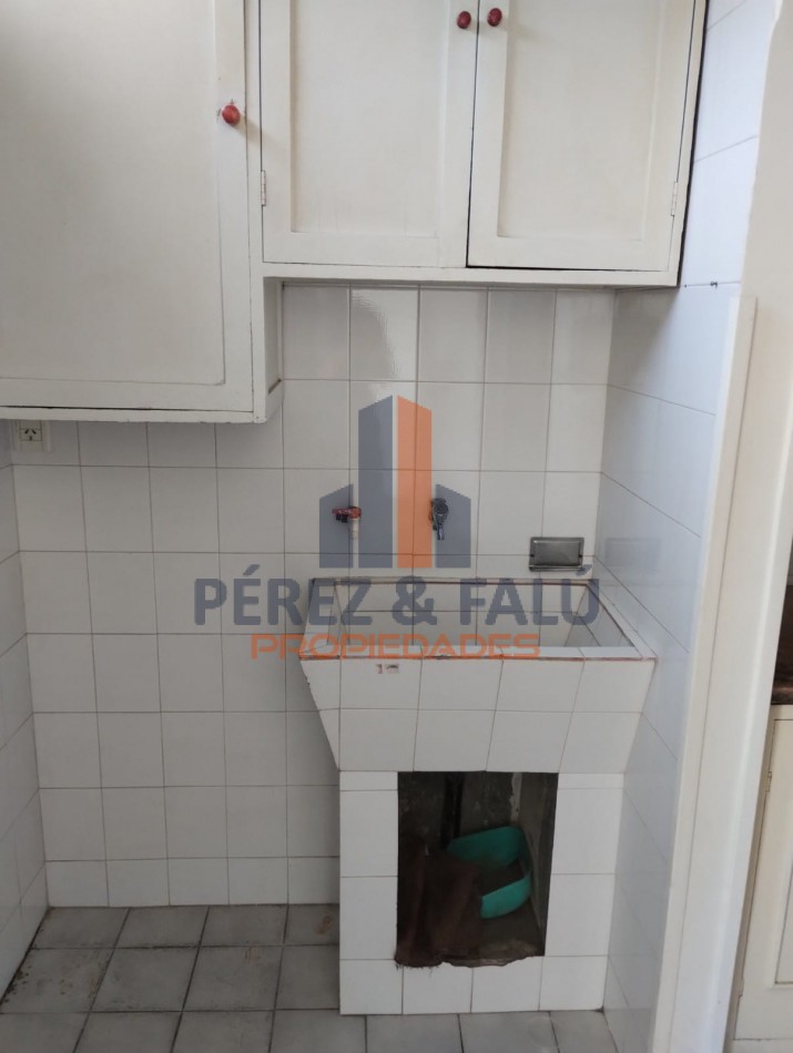 Dpto en Alquiler en Monoblock Salta 