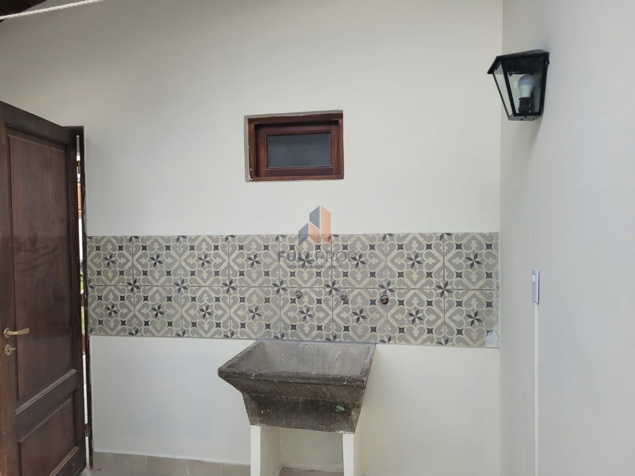 Casa en Alquiler 