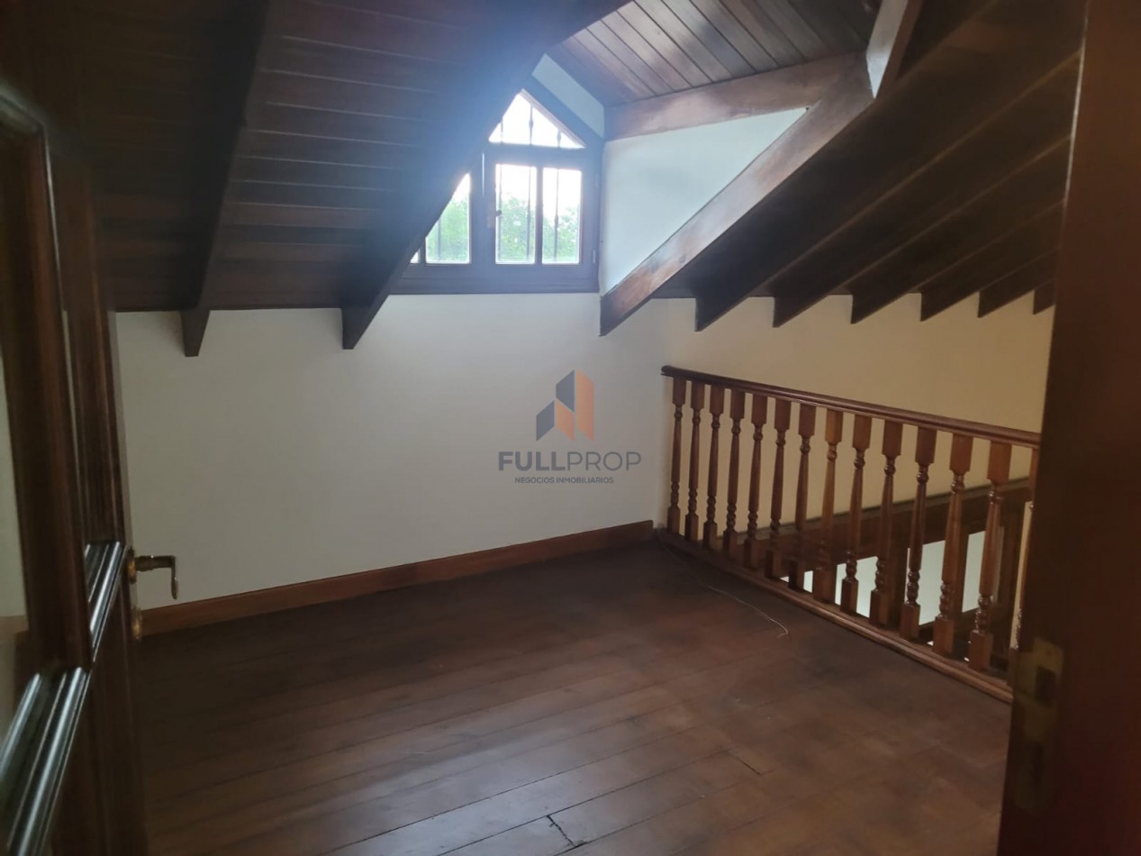 Casa en Alquiler 