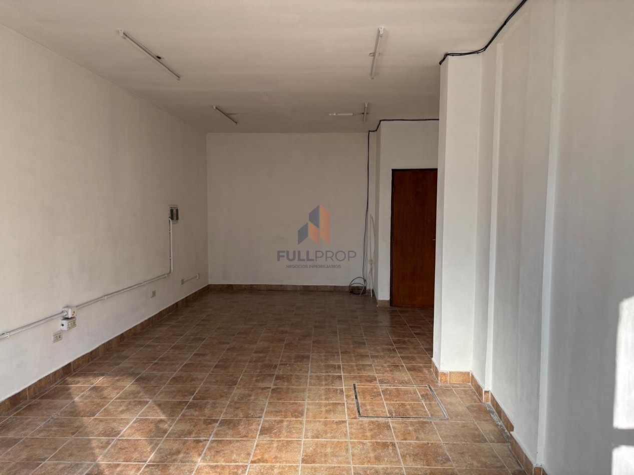 Local comercial en Alquiler 