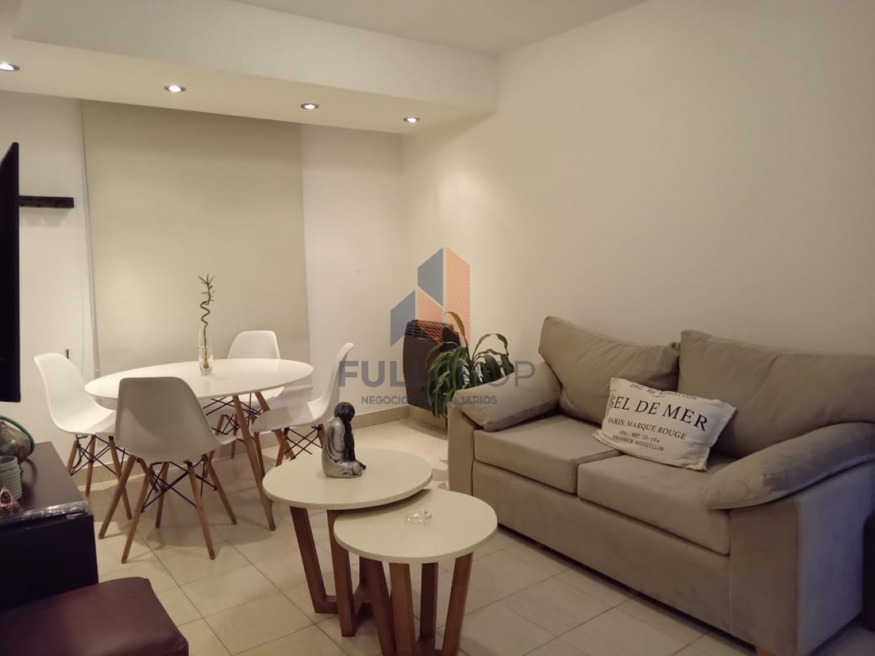 Departamento en Venta 1 dormitorio con cochera, zona Centro