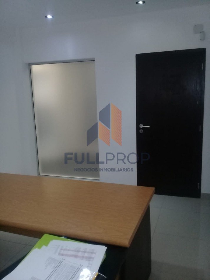 Oficina en Alquiler 